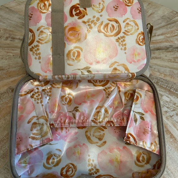 Triforce Savoir Collection Makeup Diamond Travel Beauty Case Dillard's QVC Gold - Picture 7 of 15